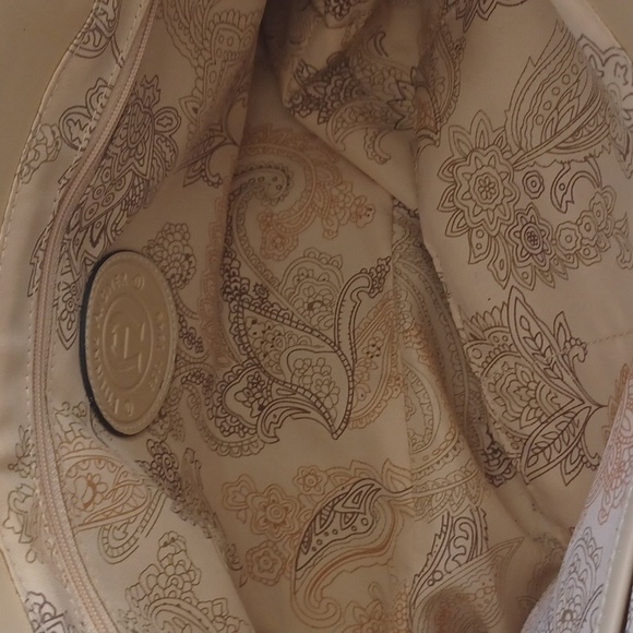 Etienne Aigner Spacious Woven Zippered Bag - Picture 12 of 16